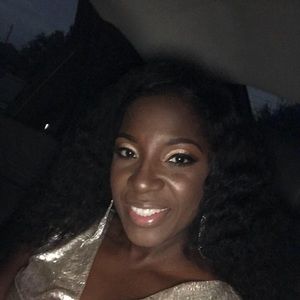 Meet your Posher, Latasha